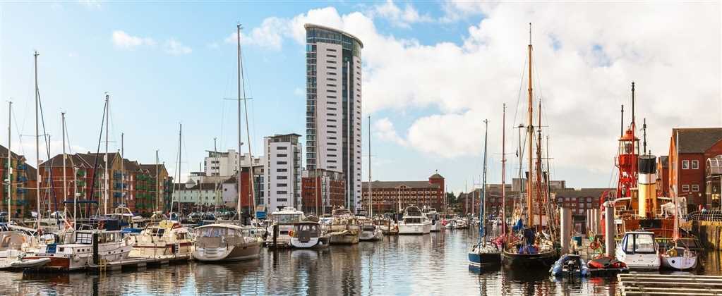 Wonders of Wales - Cardiff tour image