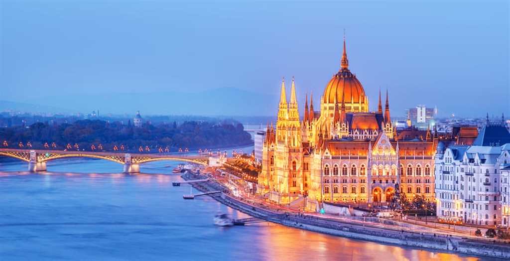 Hungarian Christmas Market Budapest
