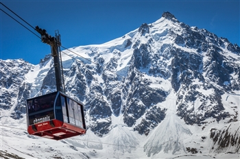 Celebrate New Year in Valle D' Aosta ShowCase