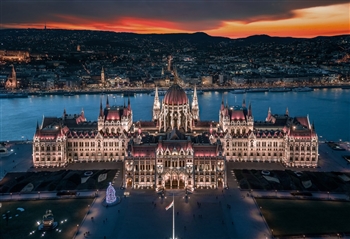Budapest Christmas Market Experience ShowCase